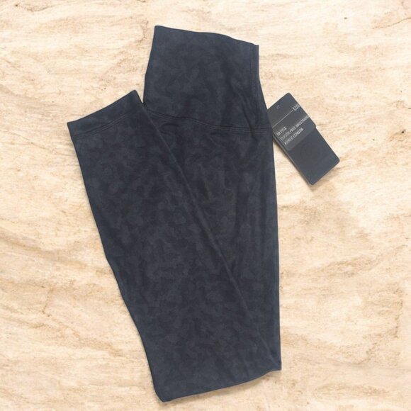 90 Degree by Reflex Leggings Fragment Camo Black M NWT - Picture 1 of 6